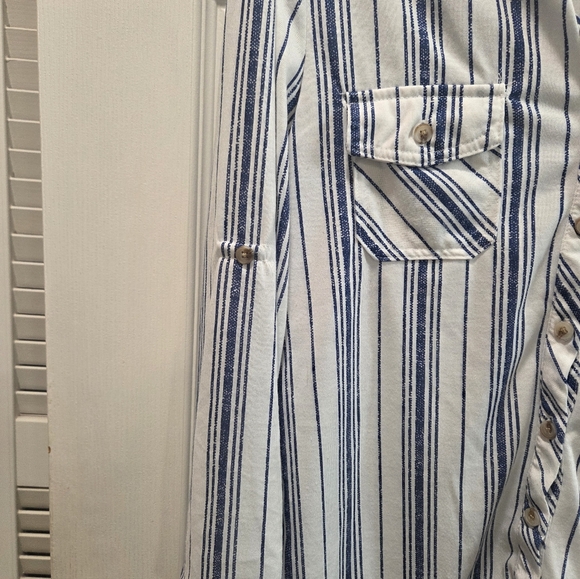 Eden & Olivia Blue and White Striped Blouse - Picture 4 of 7